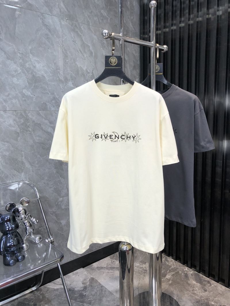 Givenchy T-Shirts